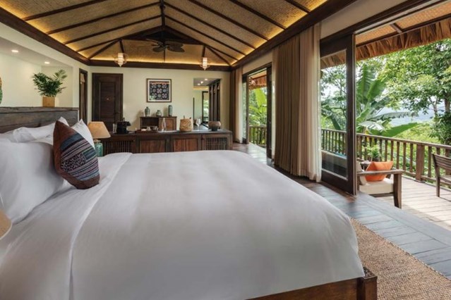 Ferns Grand Mountain Suite